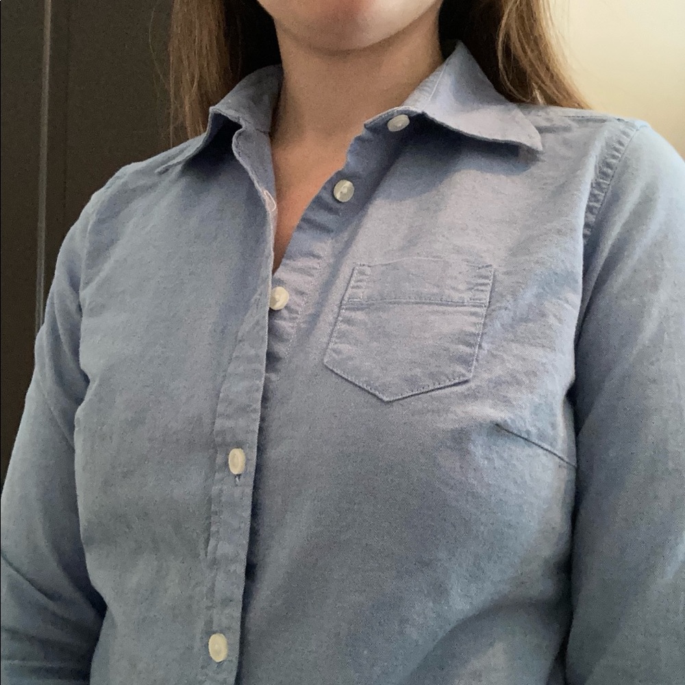 🦅🎉American Eagle Button-down shirt